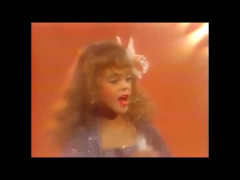 Donna Summer / Fairy Tale High (With Mimi Sommer) [TV - 1980) [Reworked] (60fps)