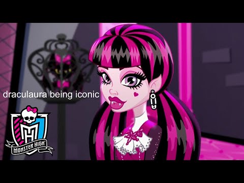 draculaura being the best character in monster high for 3 minutes straight