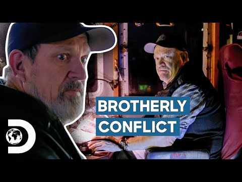 Captain Keith And His Brother Argue Over Managing The Wizard | Deadliest Catch