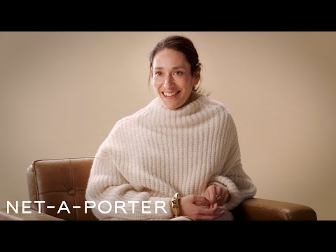 Meditate with Fleabag star Sian Clifford | NET-A-PORTER