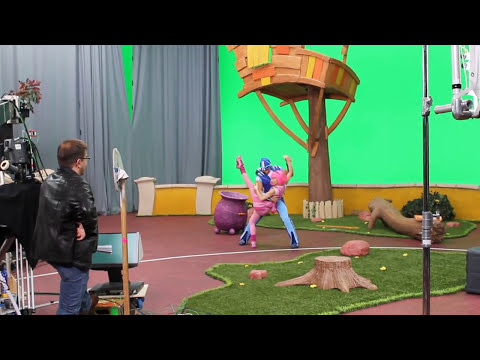 LazyTown Bing Bang behind the scenes with Chloe Lang Season 4