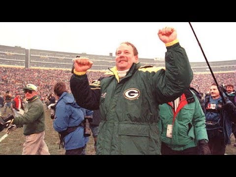 Mike Holmgren on Coaching in Lambeau Field for the First Time | The Rich Eisen Show | 1/17/20