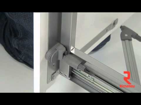 Richelieu Hardware - Magic Corner: Mounting front panel