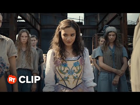 The Hunger Games: The Ballad of Songbirds & Snakes Movie Clip - Lucy Gray Baird (2023)