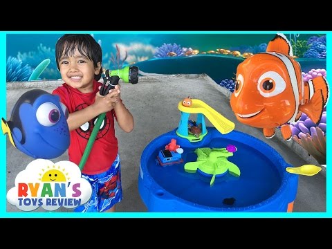 Disney Pixar Finding Dory Swim & Water Table Step 2