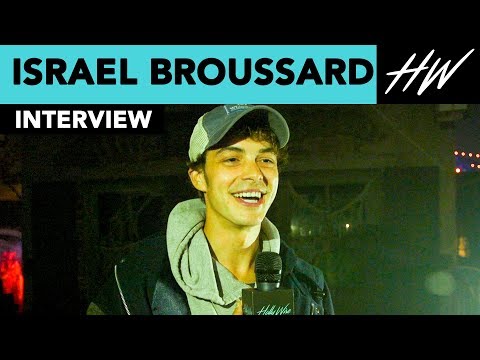 Israel Broussard Most Terrified Moments At Knott's Scary Farm! | Hollywire