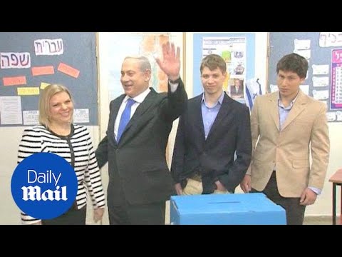 Yair Netanyahu at various events with family members - Daily Mail